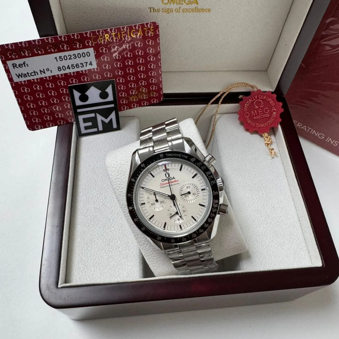 Speedmaster Professional “White Dial” – Stainless Steel Bracelet | Chronograph