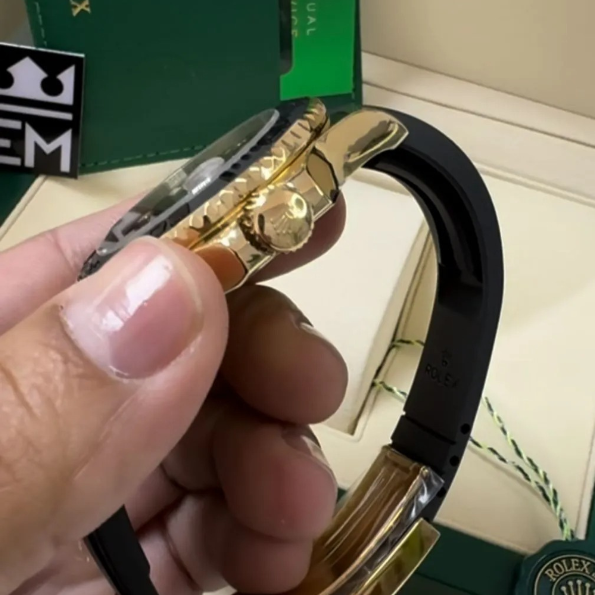 RX Yacht-Master 42 – Black Gold – Oysterflex