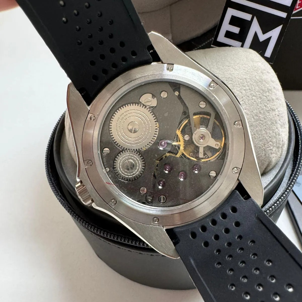 TH Carrera Pendulum – Black & Stainless Steel