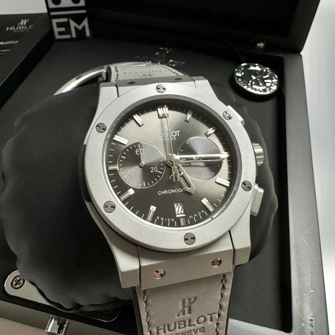 Classic Fusion Gray Chronograph