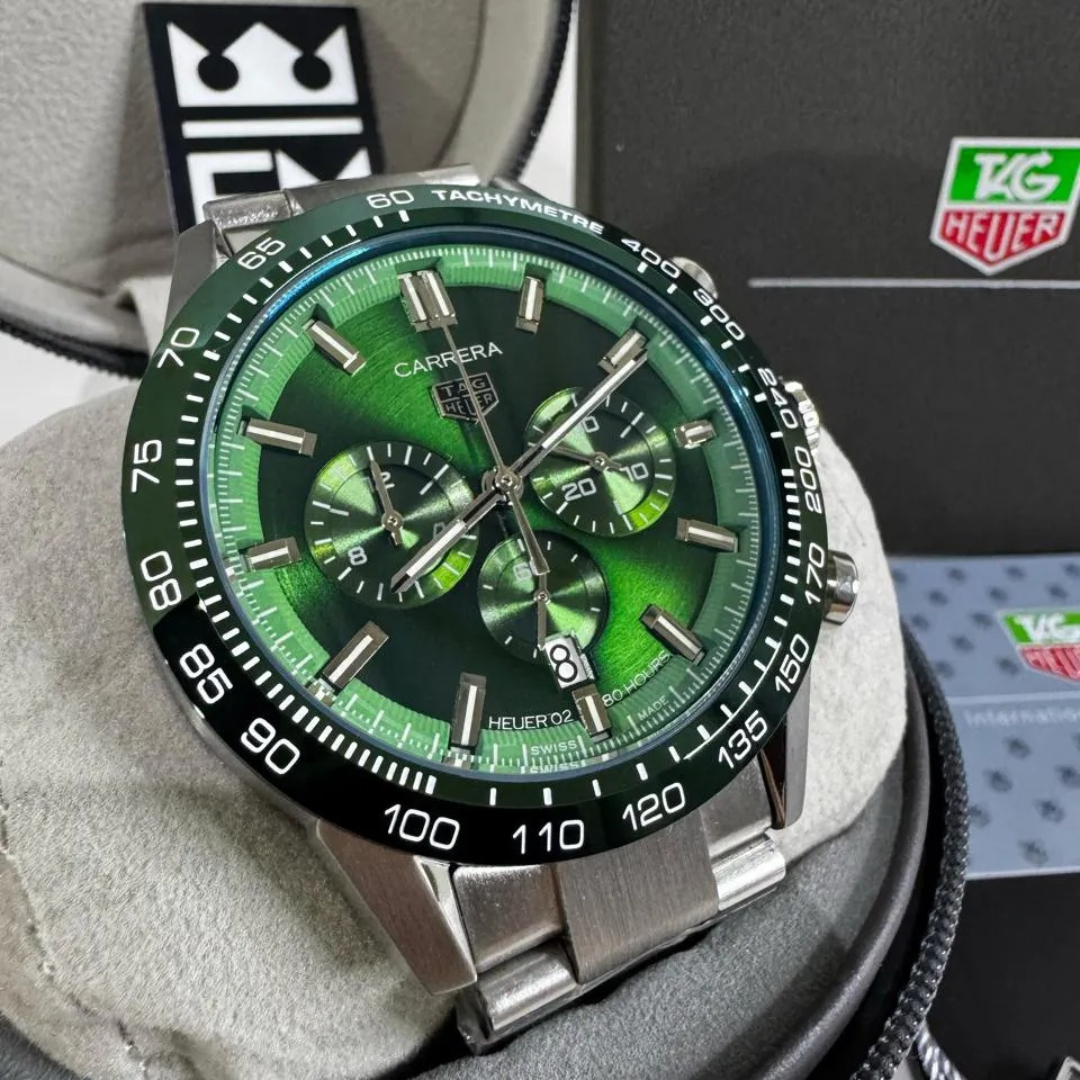 TH Carrera Chronograph – Emerald Green | Stainless Steel Bracelet