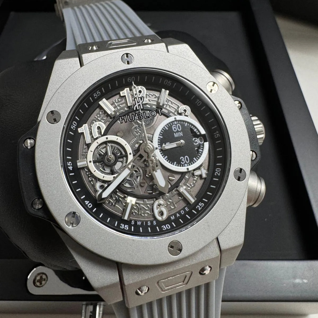 Big Bang Unico Silver Gray Skeleton