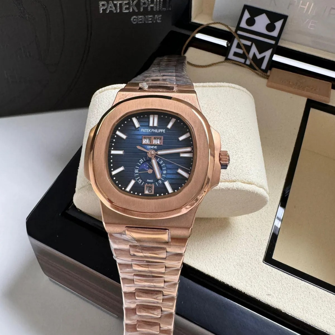 PP Nautilus Rose Gold – Automatic with Full Calendar