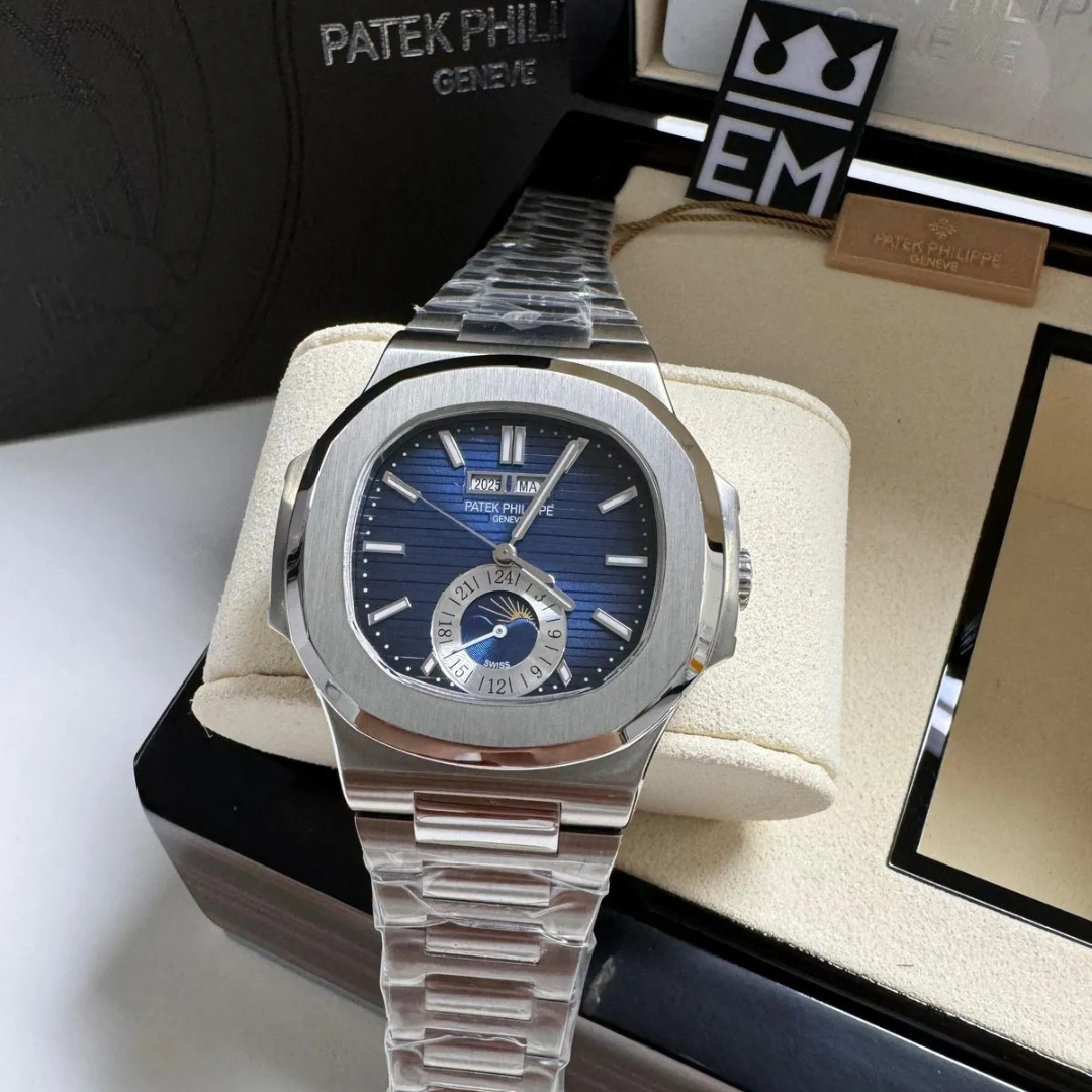 PP Nautilus Blue Moonphase Automatic
