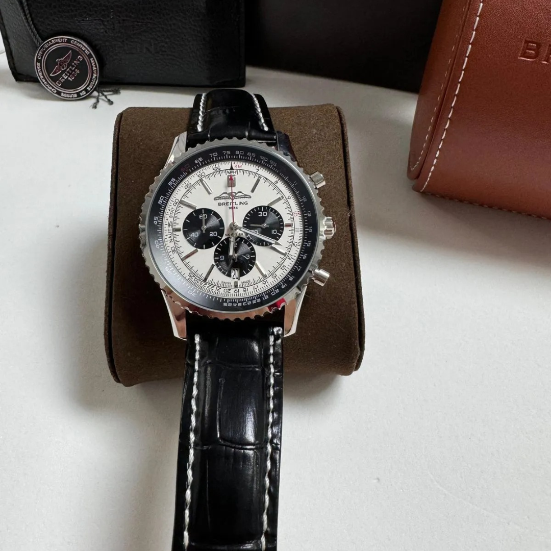Navitimer Chronograph Stainless Steel Black/White