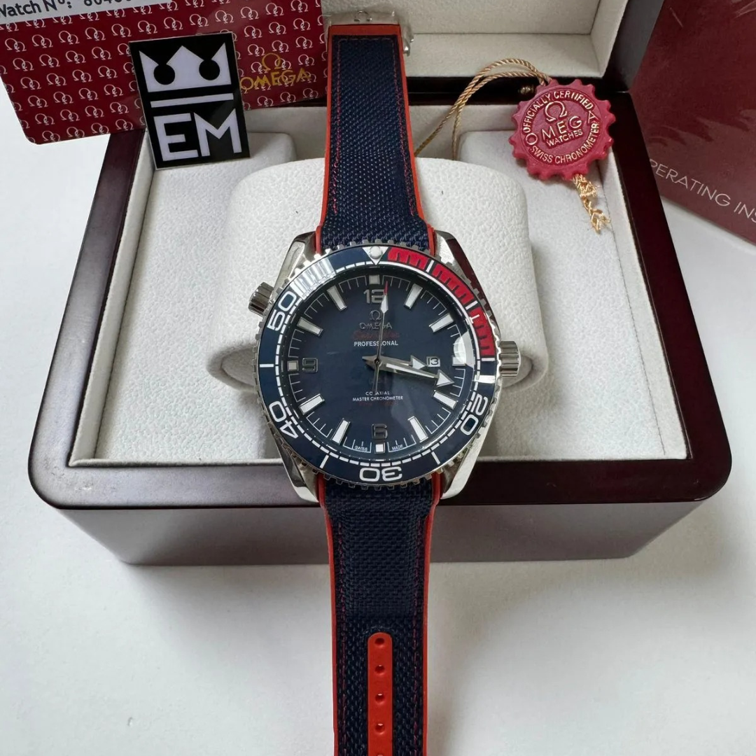 Seamaster Planet Ocean “Co-Axial Master Chronometer” – Blue/Red | Textile Strap
