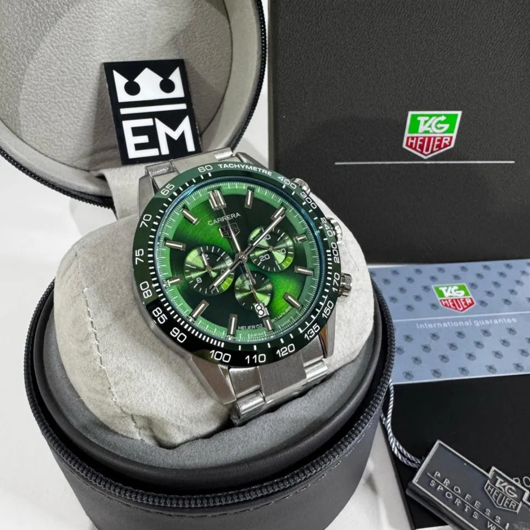 TH Carrera Chronograph – Emerald Green | Stainless Steel Bracelet