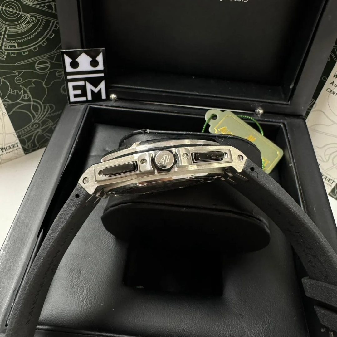AP Royal Oak Offshore Chronograph Black