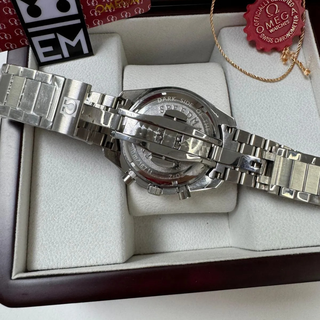Speedmaster Wine Red Steel