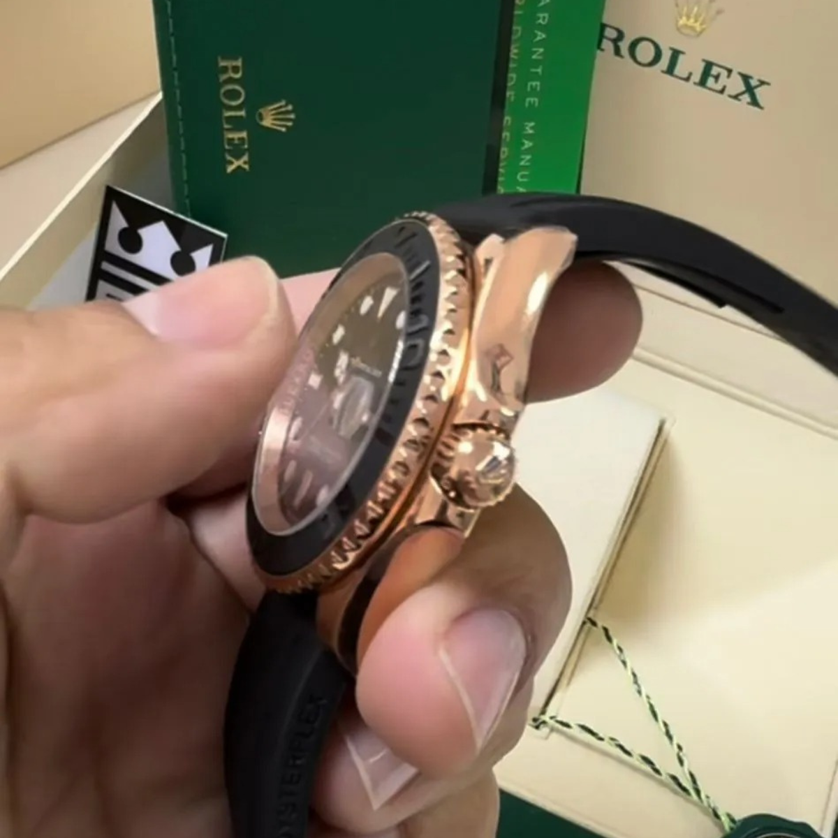 RX Yacht-Master 40 – Black Dial – Oysterflex
